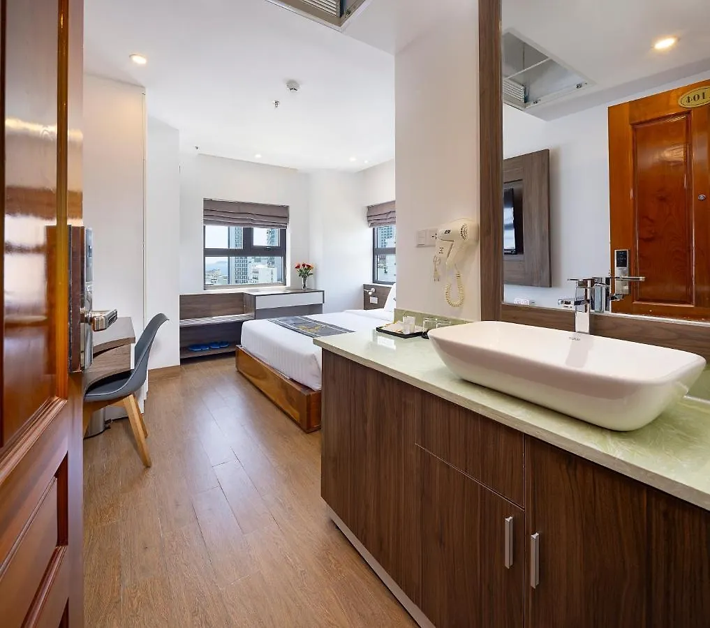 Skylight Hotel Nha Trang